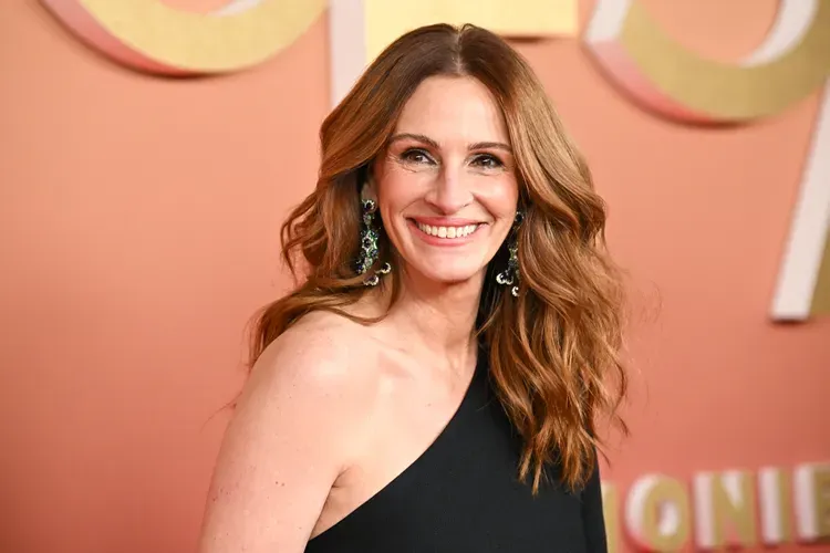 Liên hoan phim Venice quy tụ loạt tác phẩm "khủng", Julia Roberts sẽ lần đầu xuất hiện trên thảm đỏ - Ảnh 1.