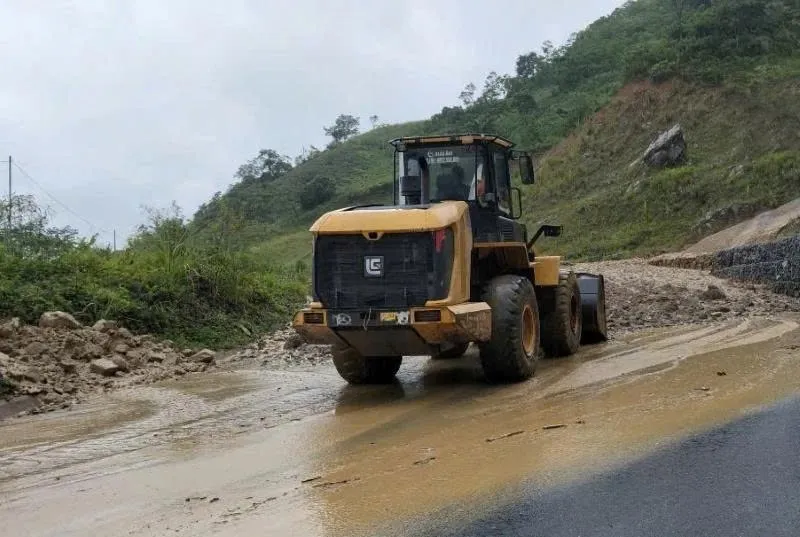 Thanh Hóa khẩn trương khắc phục hậu quả mưa lớn do hoàn lưu bão số 3 - Ảnh 2.