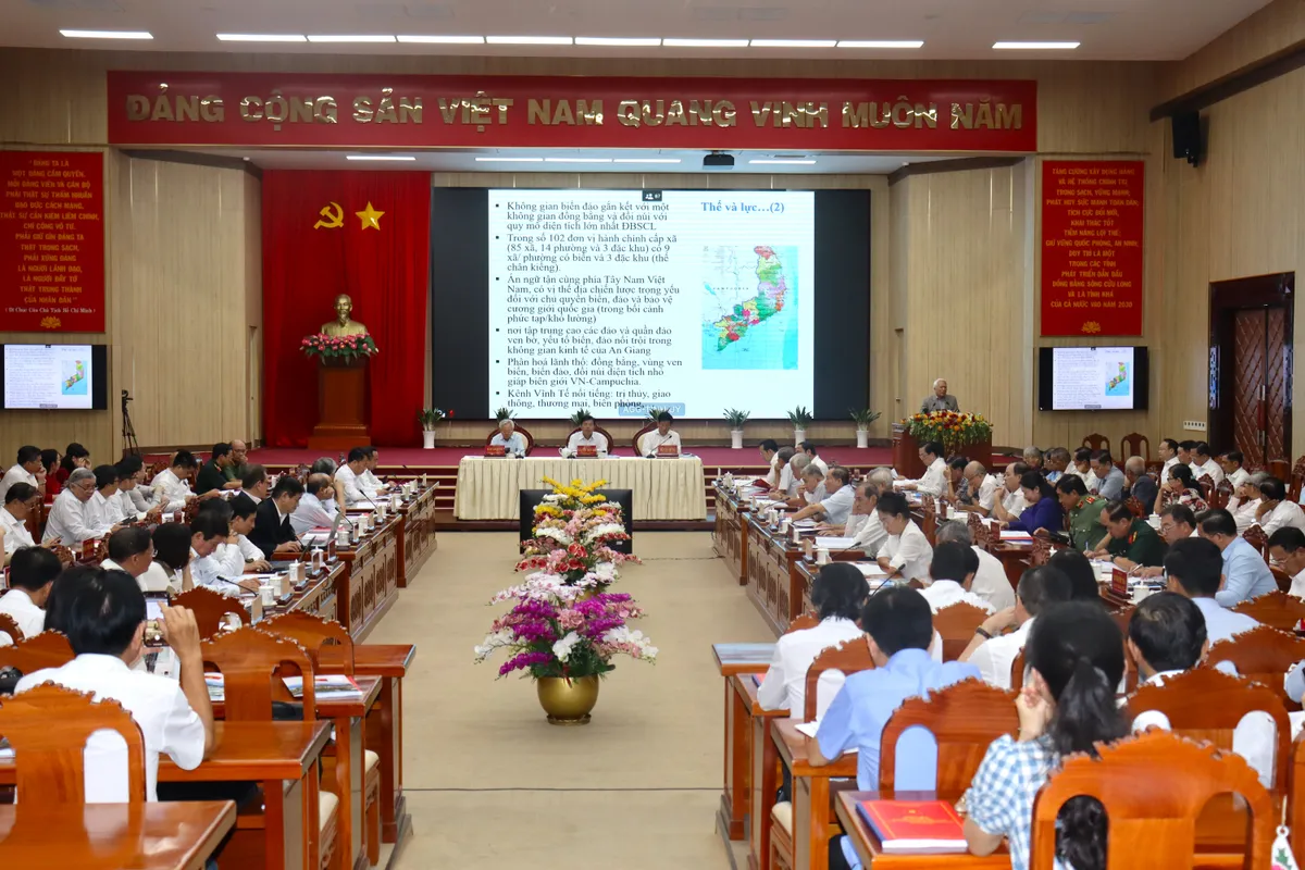 An Giang đặt mục tiêu trở thành trung tâm kinh tế biển vào năm 2030 - Ảnh 1.