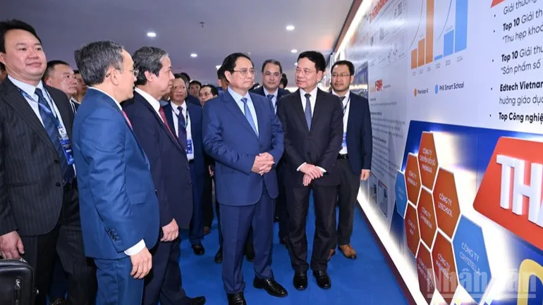 Thủ tướng: Đại học Phenikaa phải xây dựng bản sắc, thương hiệu trên nền tảng văn hóa dân tộc - Ảnh 1.