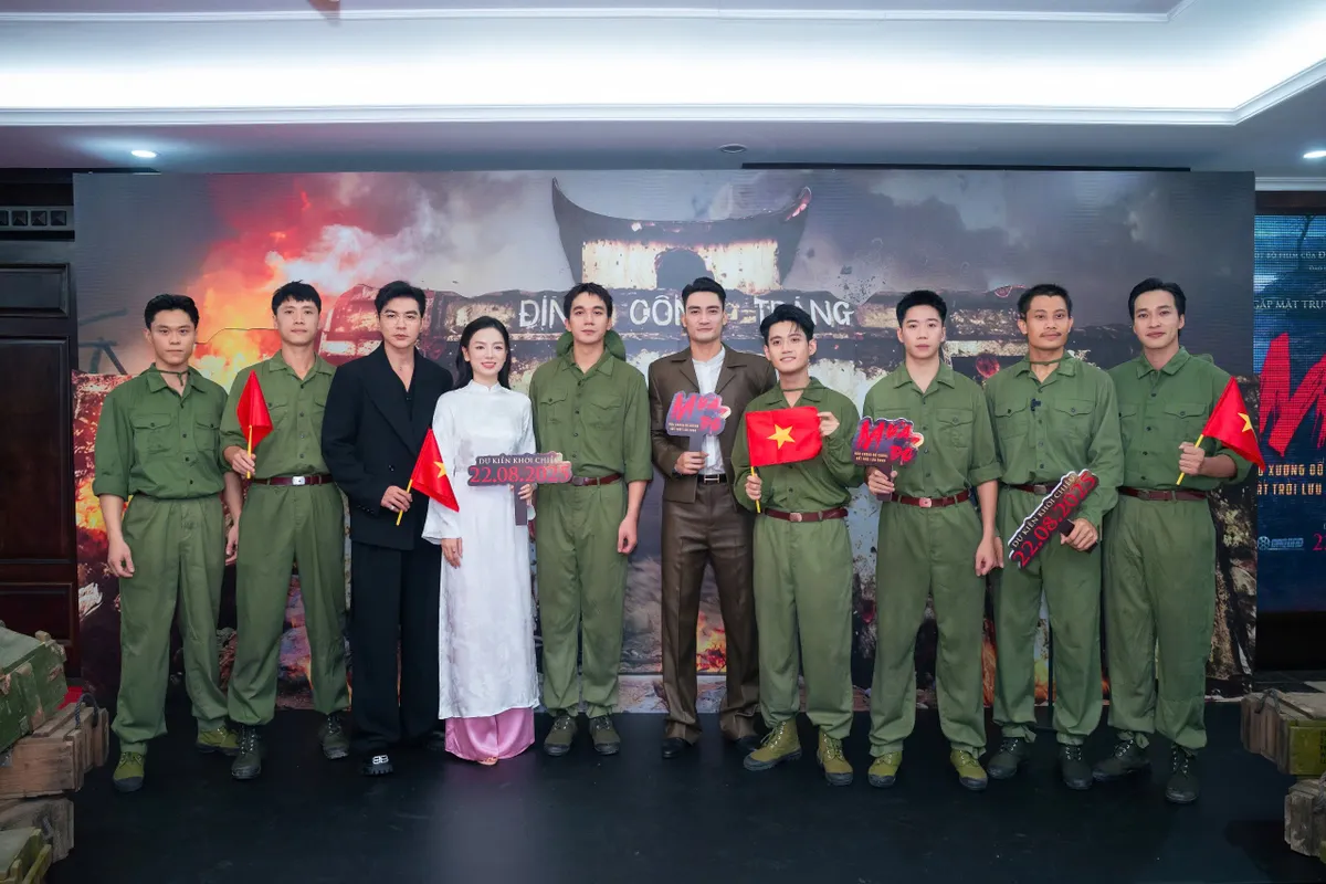 Phim điện ảnh "Mưa đỏ" gây xúc động mạnh: Tái hiện 81 ngày đêm khốc liệt tại Thành cổ Quảng Trị - Ảnh 11.