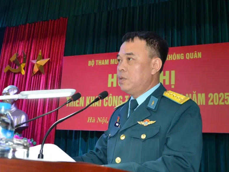 Đại tá Vũ Đại Dương giữ chức Phó Tư lệnh Quân chủng Phòng không - Không quân- Ảnh 1. Đại tá Vũ Đại Dương giữ chức Phó Tư lệnh Quân chủng Phòng không - Không quân- Ảnh 1.