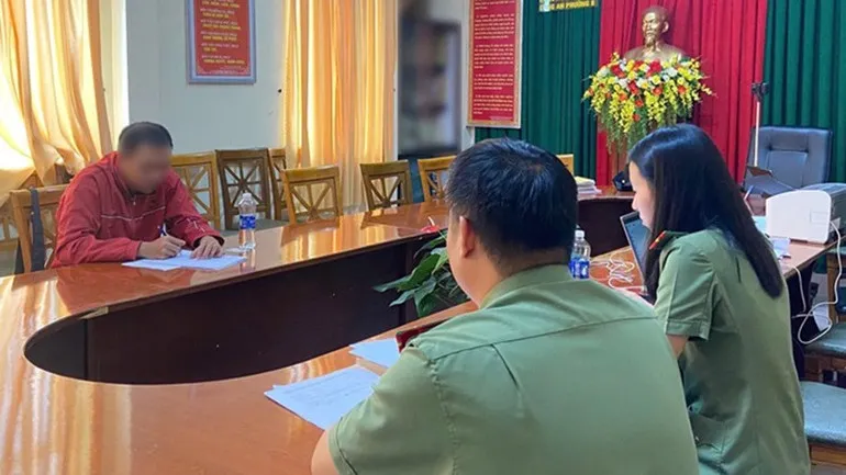 Triệu tập 5 người đăng tải thông tin sai sự thật về Trường Đại học Yersin Đà Lạt - Ảnh 3.