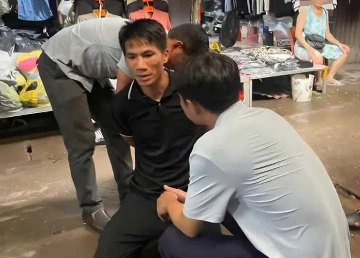 Bắt nghi phạm sát hại tài xế xe ôm sau 1 ngày gây án - Ảnh 1.