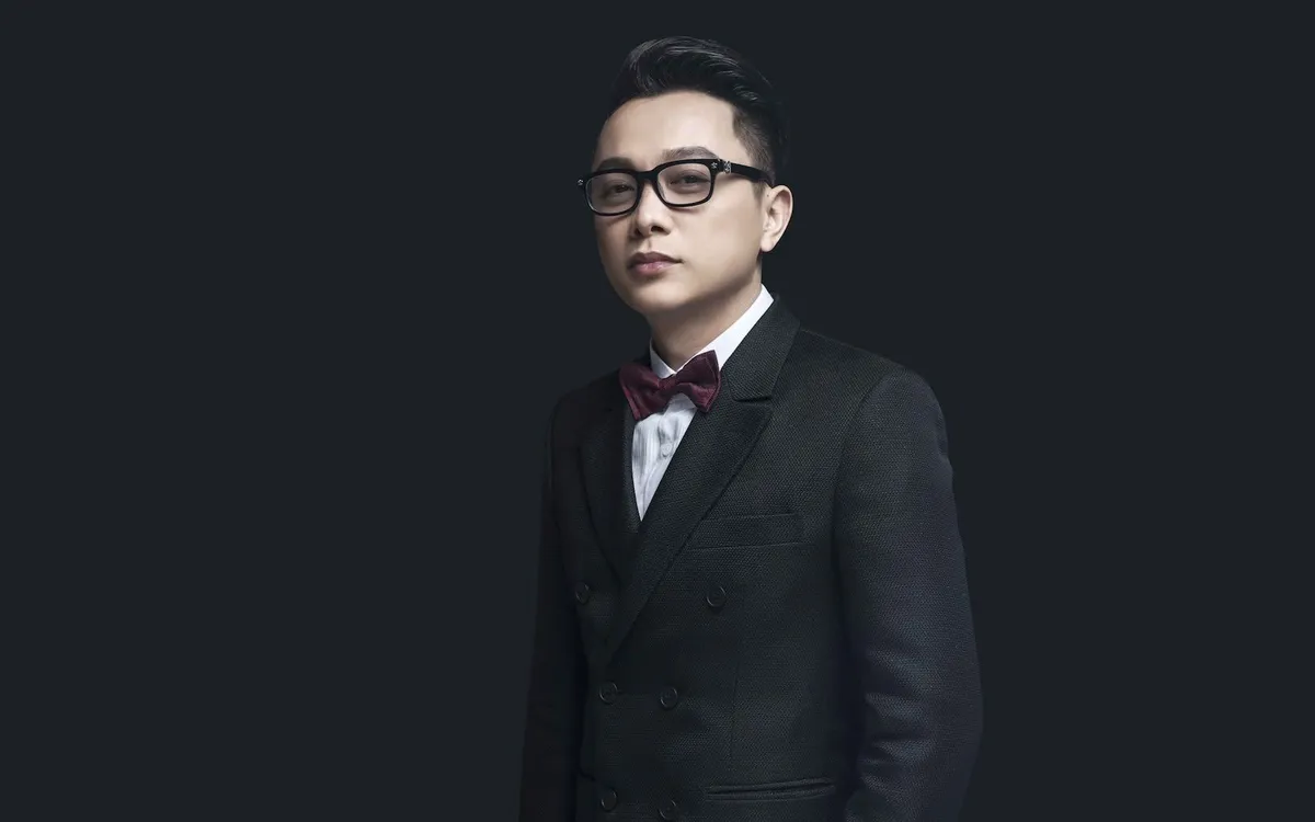 NTK Nguyễn Công Trí từng được xem là NTK Việt hiếm hoi vươn tầm quốc tế NTK Nguyễn Công Trí từng được xem là NTK Việt hiếm hoi vươn tầm quốc tế