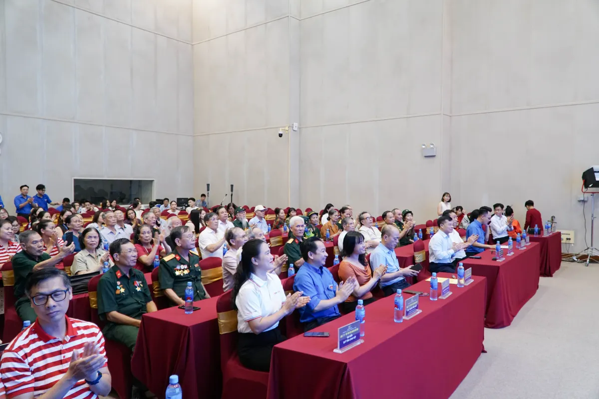 Cùng VTV viết tiếp câu chuyện hòa bình- Ảnh 1. Cùng VTV viết tiếp câu chuyện hòa bình- Ảnh 1.