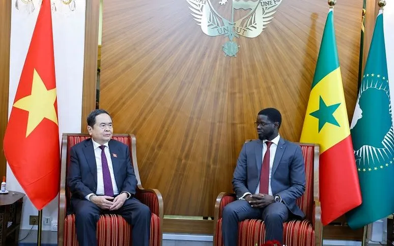 Chủ tịch Quốc hội Trần Thanh Mẫn hội kiến Tổng thống Senegal Bassirou Diomaye Faye. Chủ tịch Quốc hội Trần Thanh Mẫn hội kiến Tổng thống Senegal Bassirou Diomaye Faye.
