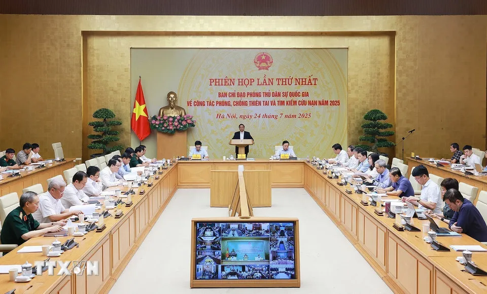 Thủ tướng: Xã, phường, đặc khu là “pháo đài” trong phòng thủ dân sự- Ảnh 1. Thủ tướng: Xã, phường, đặc khu là “pháo đài” trong phòng thủ dân sự- Ảnh 1.