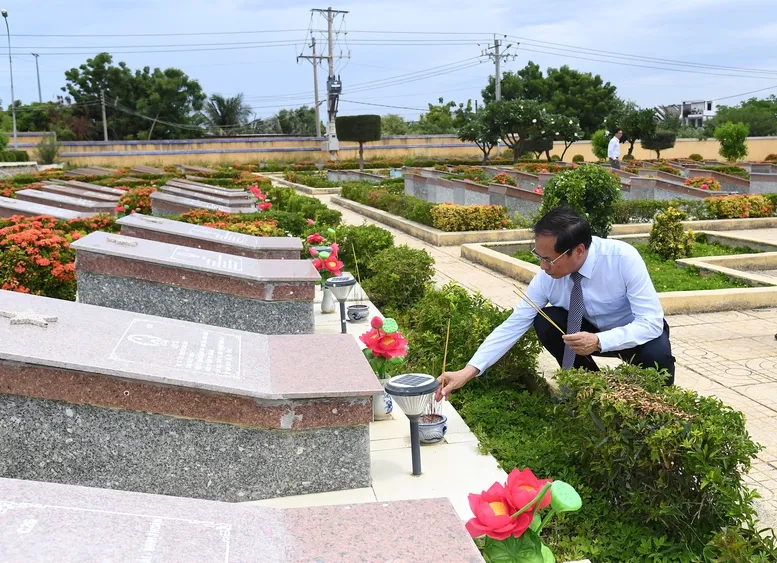 Phó Thủ tướng Bùi Thanh Sơn làm việc về nhà máy điện hạt nhân tại Khánh Hòa - Ảnh 6.
