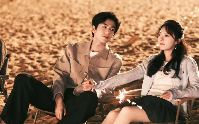 Một trong những cảnh cuối của phim "Anh đào hổ phách". (Ảnh: Weibo) Một trong những cảnh cuối của phim "Anh đào hổ phách". (Ảnh: Weibo)