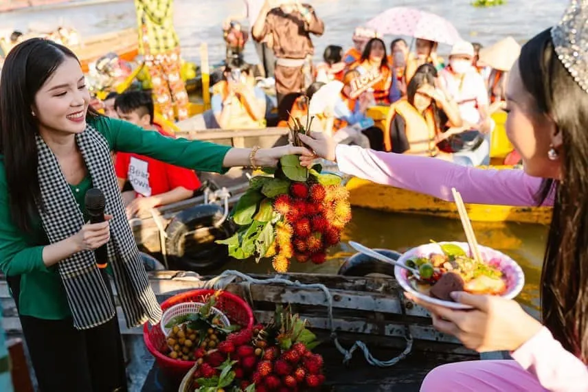 Chợ nổi miền Tây trước nguy cơ mai một- Ảnh 5. Chợ nổi miền Tây trước nguy cơ mai một- Ảnh 5.