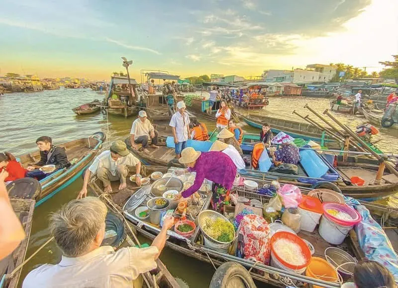 Chợ nổi miền Tây trước nguy cơ mai một- Ảnh 3. Chợ nổi miền Tây trước nguy cơ mai một- Ảnh 3.