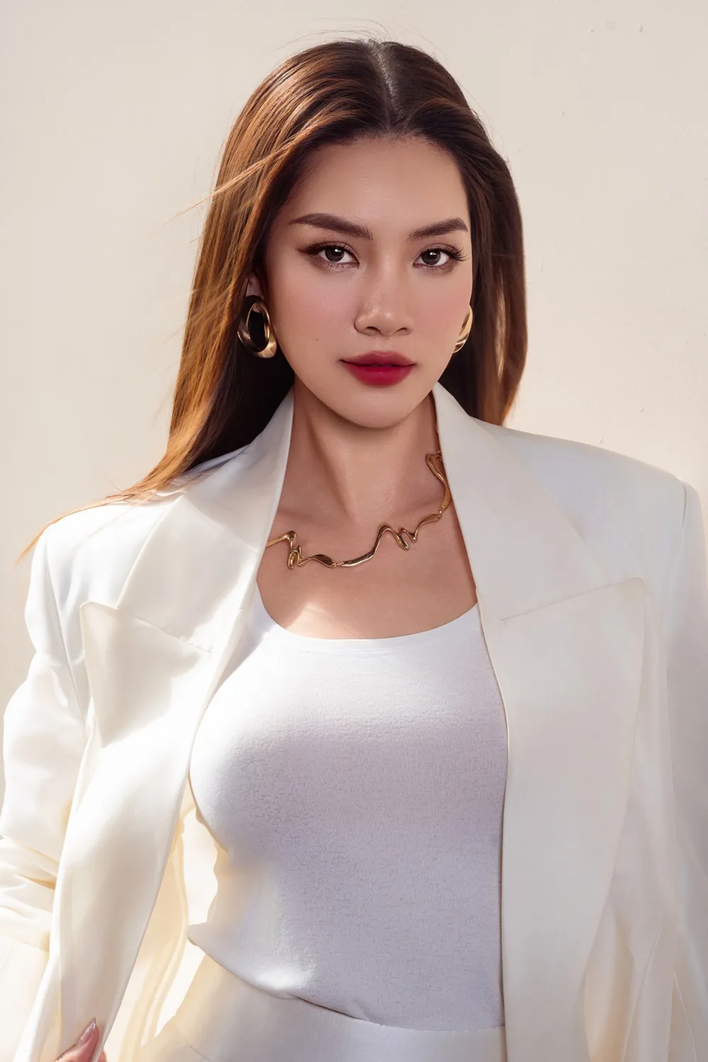 Lê Hoàng Phương trở lại ghế nóng Hoa hậu Sinh viên Việt Nam 2025 - Ảnh 1.