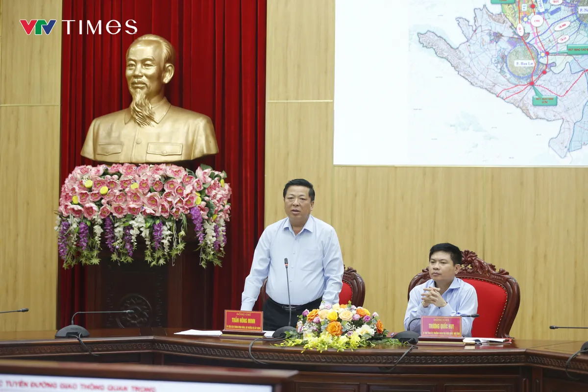 Bộ trưởng Bộ Xây dựng: Cơ bản ủng hộ Ninh Bình xây dựng sân bay quốc tế - Ảnh 6.