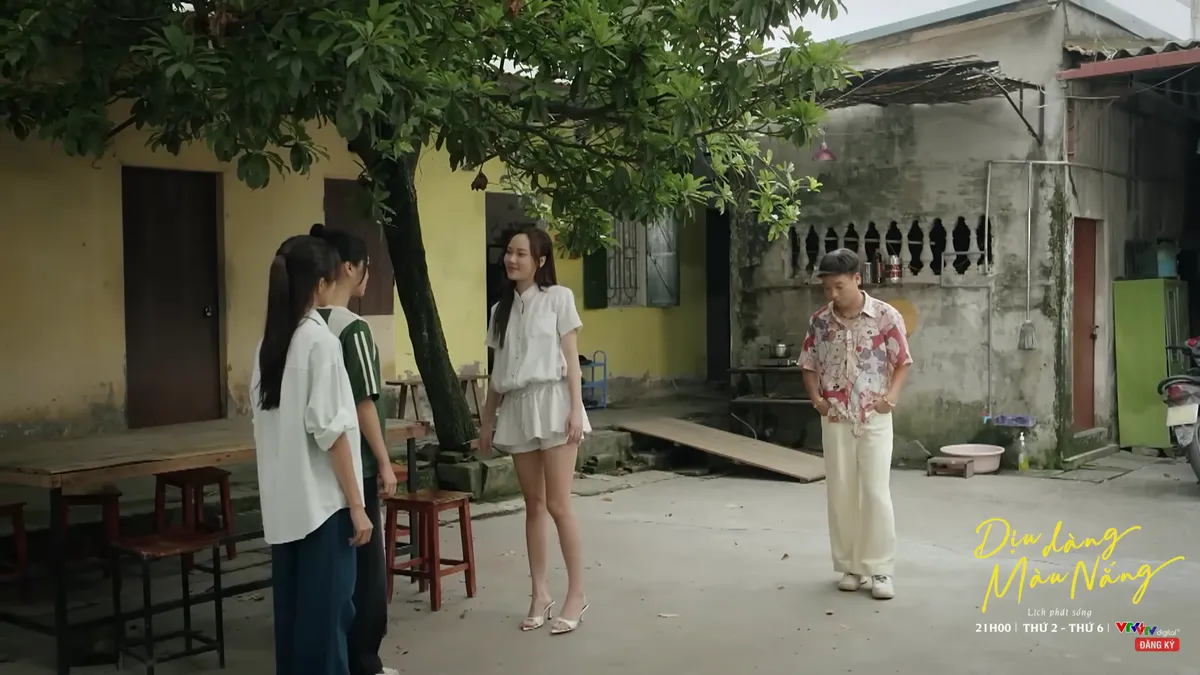 Dịu dàng màu nắng - Tập 39: Hoá ra Lan Anh biết Nam thích chồng mình từ lâu - Ảnh 6.