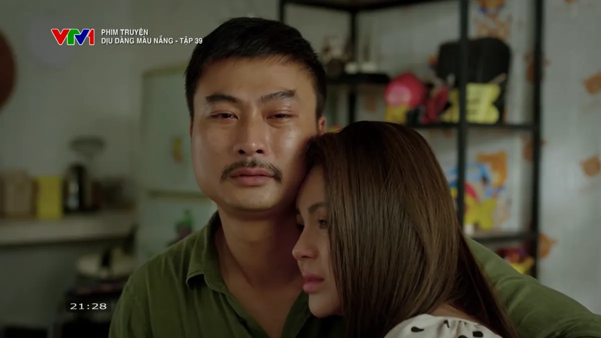 Dịu dàng màu nắng - Tập 39: Xuân lo lắng không yên khi nhận được học bổng - Ảnh 8.
