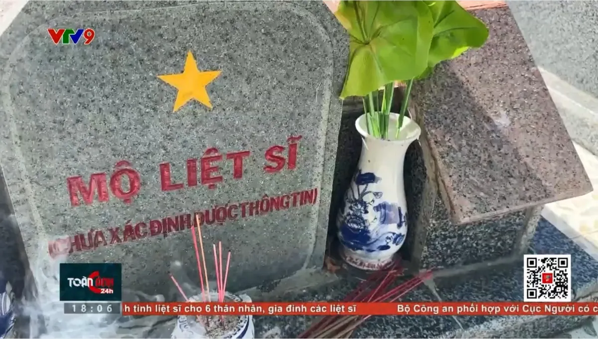TC24h-2607-1 nghĩa tình bên mộ liệt sĩ 6.jpg