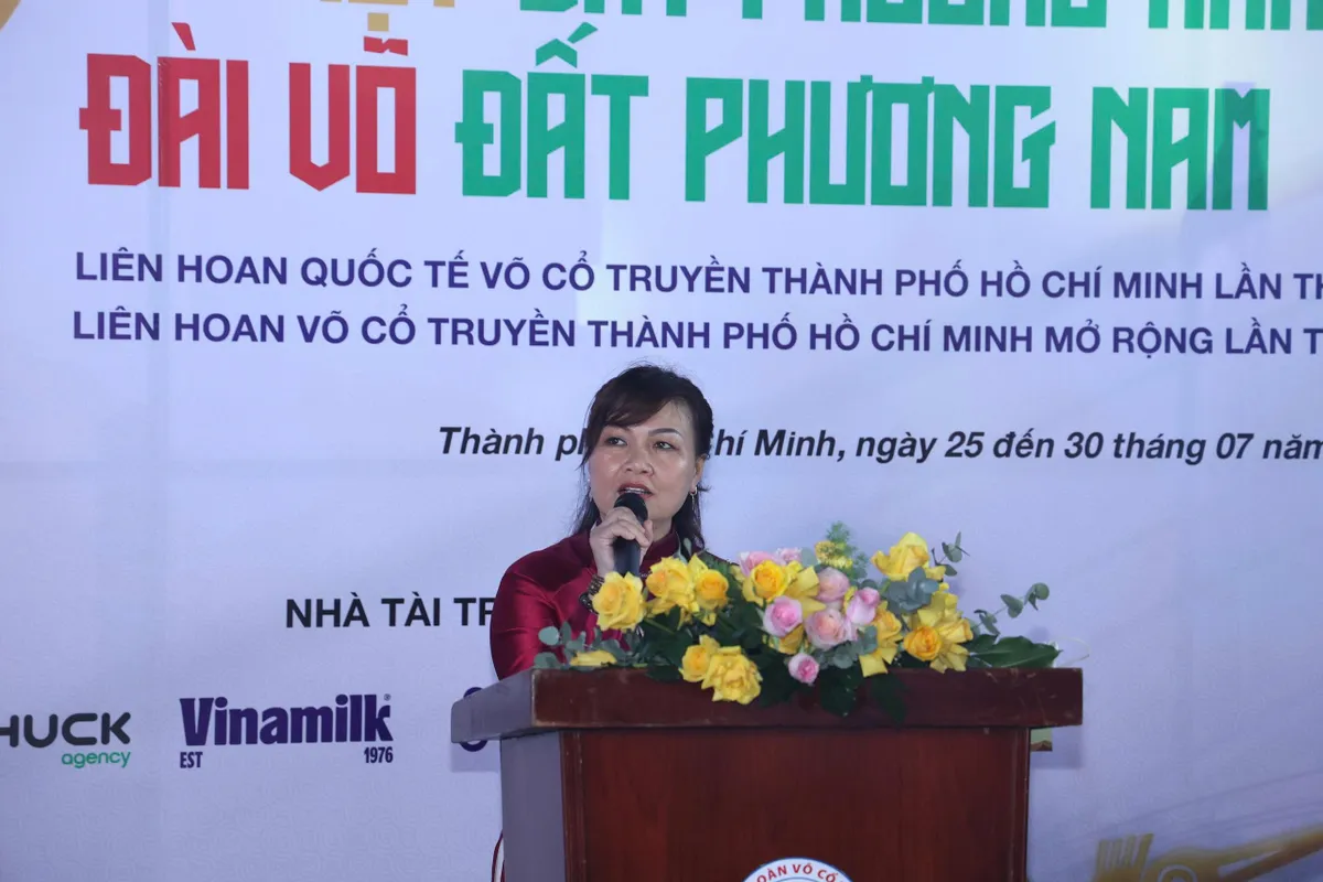 Tinh hoa võ Việt tỏa sáng tại Lễ khai mạc Liên hoan Quốc tế Võ cổ truyền TP Hồ Chí Minh lần thứ 7- Ảnh 2.