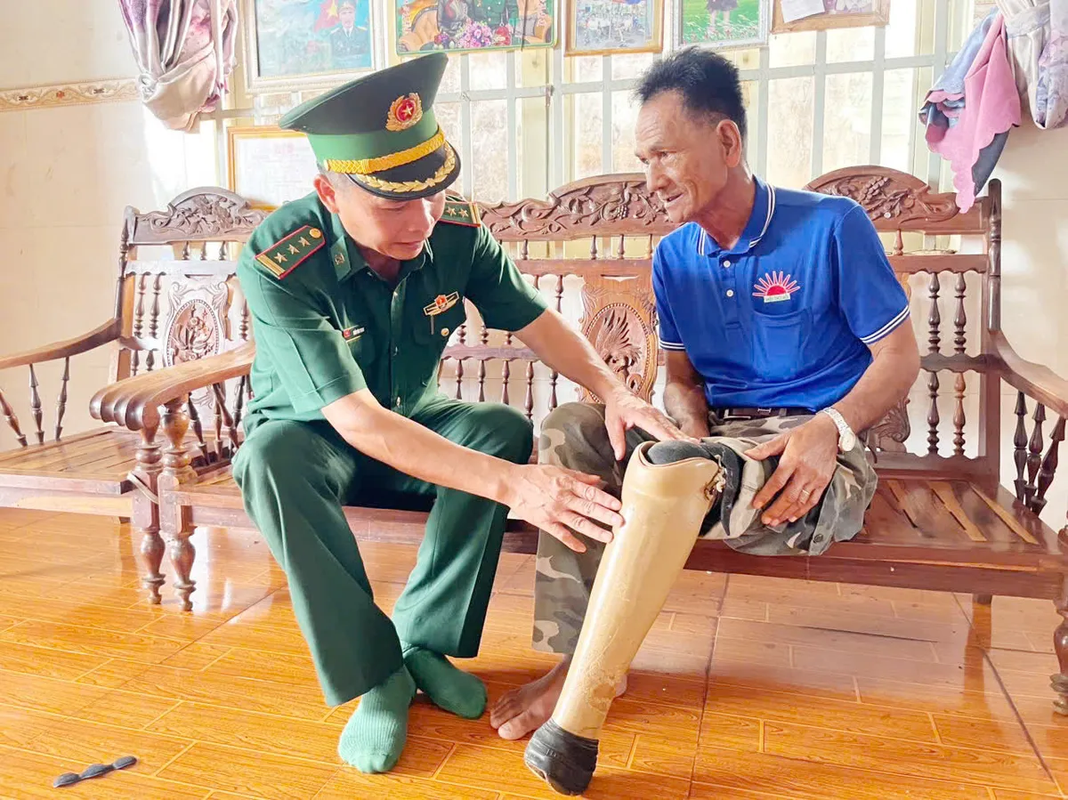 Lâm Đồng: Các hoạt động " Đền ơn đáp nghĩa " được triển khai, sâu rộng - Ảnh 2.