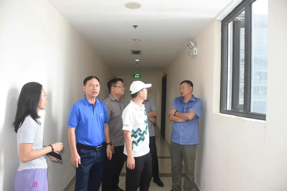 TP Hồ Chí Minh: Chung cư đang ở bị nứt, nhiều hộ dân lo lắng- Ảnh 3.