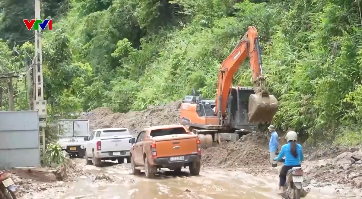 Nghệ An thông xe tuyến Quốc lộ 7 trở lại - Ảnh 1.