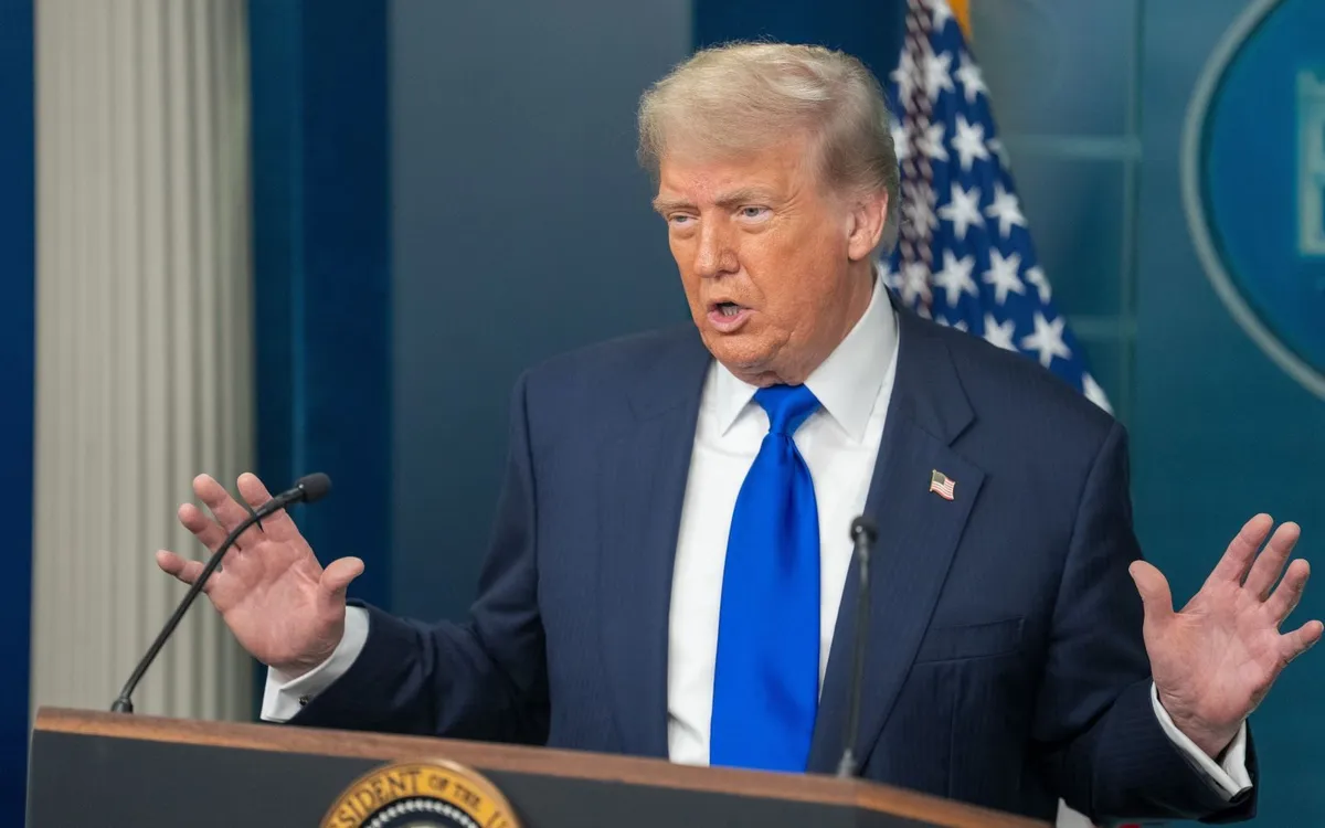 Tổng thống Mỹ Donald Trump trong cuộc họp báo tại Washington D.C. (Ảnh: THX/TTXVN)
