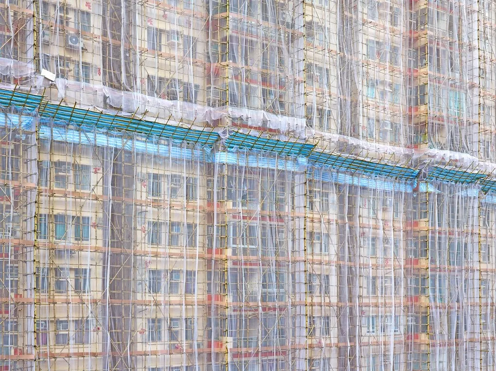 Giàn giáo tre tại Hong Kong đối mặt nguy cơ bị thay thế vì lo ngại an toàn - Ảnh 1.
