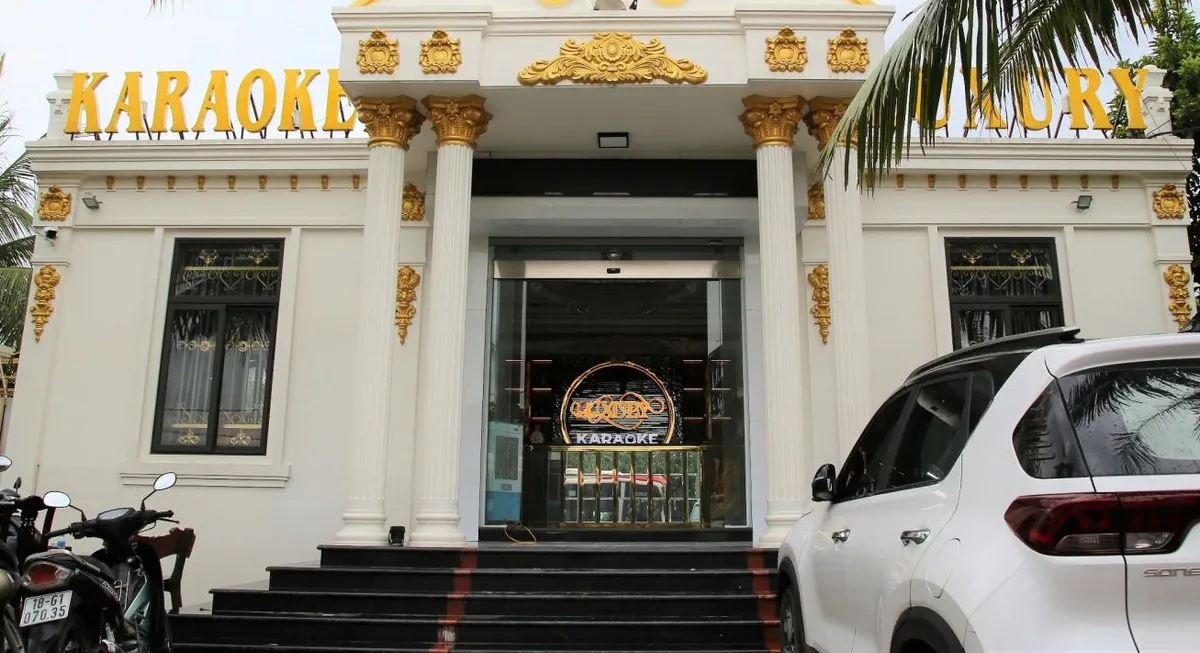 Ninh Bình: Phát hiện ‘ổ’ ma túy trong quán karaoke, 20 đối tượng bị khởi tố - Ảnh 1.