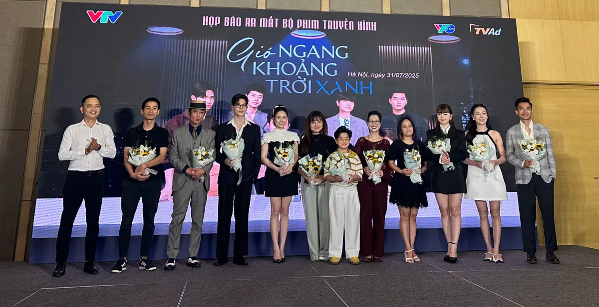 Phương Oanh, Quỳnh Kool, Việt Hoa - Ba nữ chính cuốn hút của Gió ngang khoảng trời xanh - Ảnh 1.