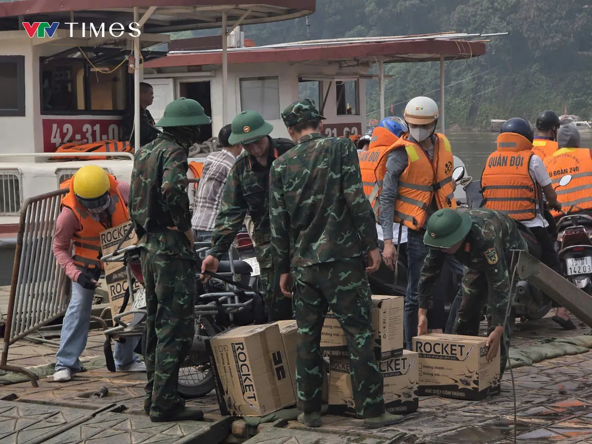 Những chuyến phà thắm đượm tình quân dân - Ảnh 6.