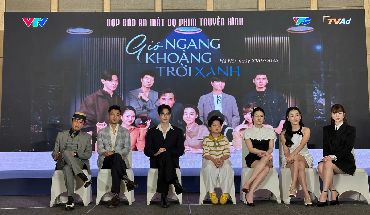 Phương Oanh, Quỳnh Kool, Việt Hoa - Ba nữ chính cuốn hút của Gió ngang khoảng trời xanh - Ảnh 2.