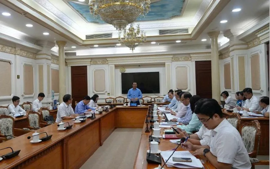 Chủ tịch UBND TP Hồ Chí Minh Nguyễn Văn Được phát biểu tại buổi làm việc. Ảnh: Cổng thông tin điện tử TP Hồ Chí Minh.