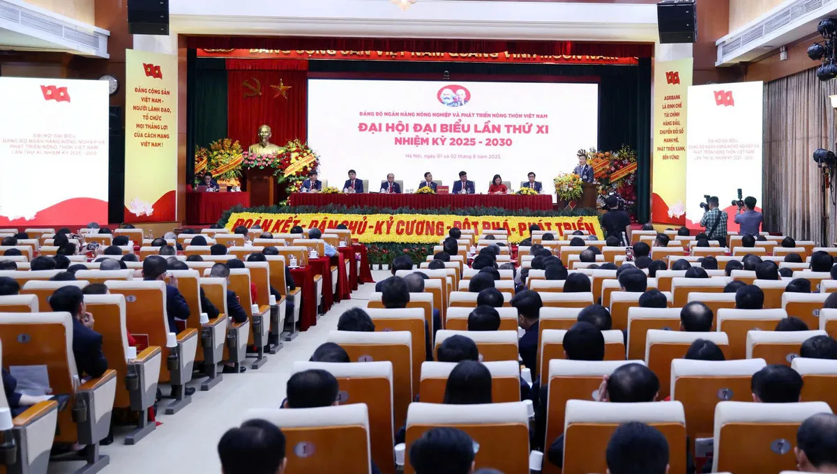 Đại hội Đảng bộ Agribank: Vững bước "tam nông", bứt phá chuyển đổi số  - Ảnh 1.