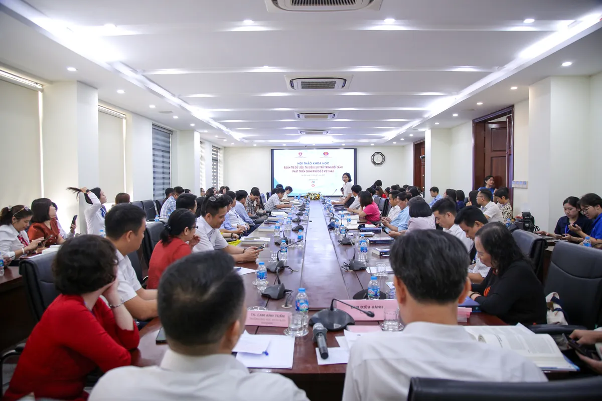 Quản trị dữ liệu, tài liệu lưu trữ trong bối cảnh phát triển Chính phủ số - Ảnh 1.