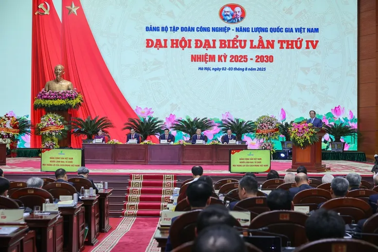 Thủ tướng Phạm Minh Chính dự Đại hội Đảng bộ Tập đoàn Dầu khí Việt Nam nhiệm kỳ 2025 – 2030 - Ảnh 1.
