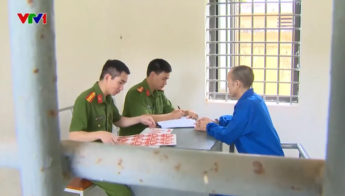 Cẩn trọng bẫy lừa bảo kê phương tiện vi phạm giao thông - Ảnh 1.