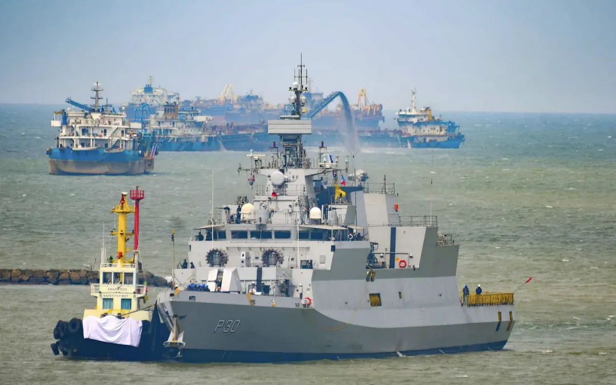 Tàu hộ vệ săn ngầm INS Kiltan của Hải quân Ấn Độ đến Philippines trong khuôn khổ cuộc tập trận hải quân song phương (Ảnh: Bộ Quốc phòng Ấn Độ) Tàu hộ vệ săn ngầm INS Kiltan của Hải quân Ấn Độ đến Philippines trong khuôn khổ cuộc tập trận hải quân song phương (Ảnh: Bộ Quốc phòng Ấn Độ)