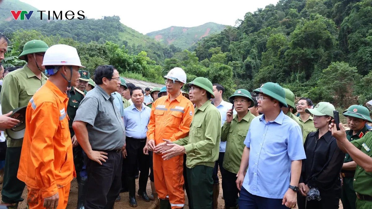 Điện lực Điện Bi&ecirc;n: Vượt kh&oacute; trong điều kiện thử th&aacute;ch lớn, cấp điện an to&agrave;n cho người d&acirc;n sau mưa lũ - Ảnh 9.