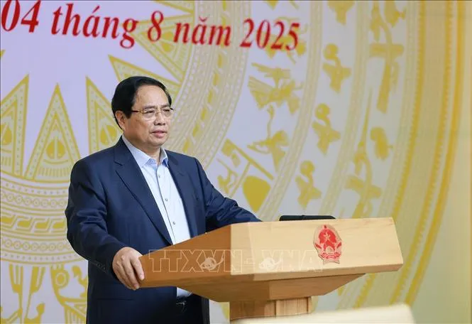 Thủ tướng Phạm Minh Chính chủ trì họp Ban Chỉ đạo quốc gia về phát triển ngành công nghiệp bán dẫn - Ảnh 1.