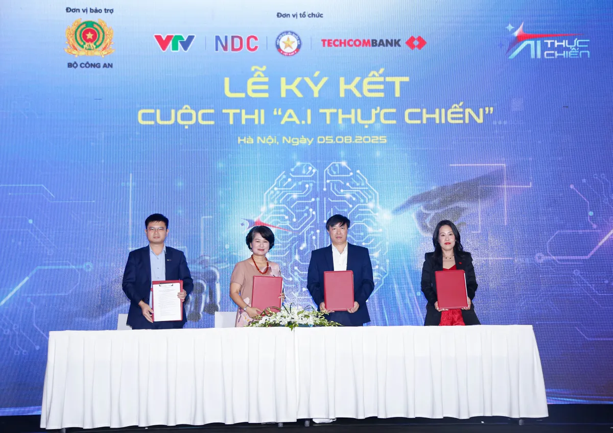 Lễ công bố cuộc thi "AI thực chiến"  - Ảnh 5.