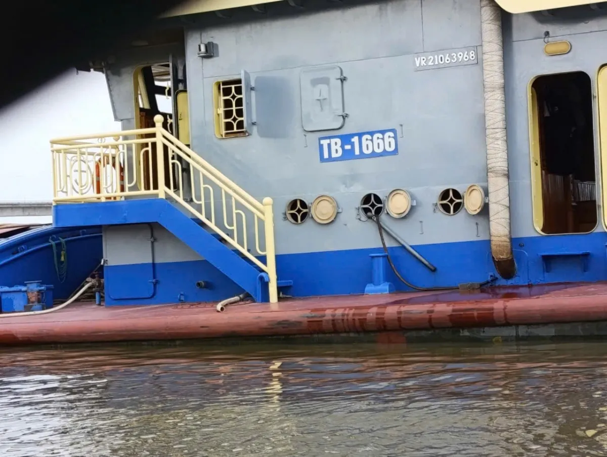 Phát hiện thuyền trưởng sử dụng bằng giả để hành nghề ở Ninh Bình - Ảnh 1.