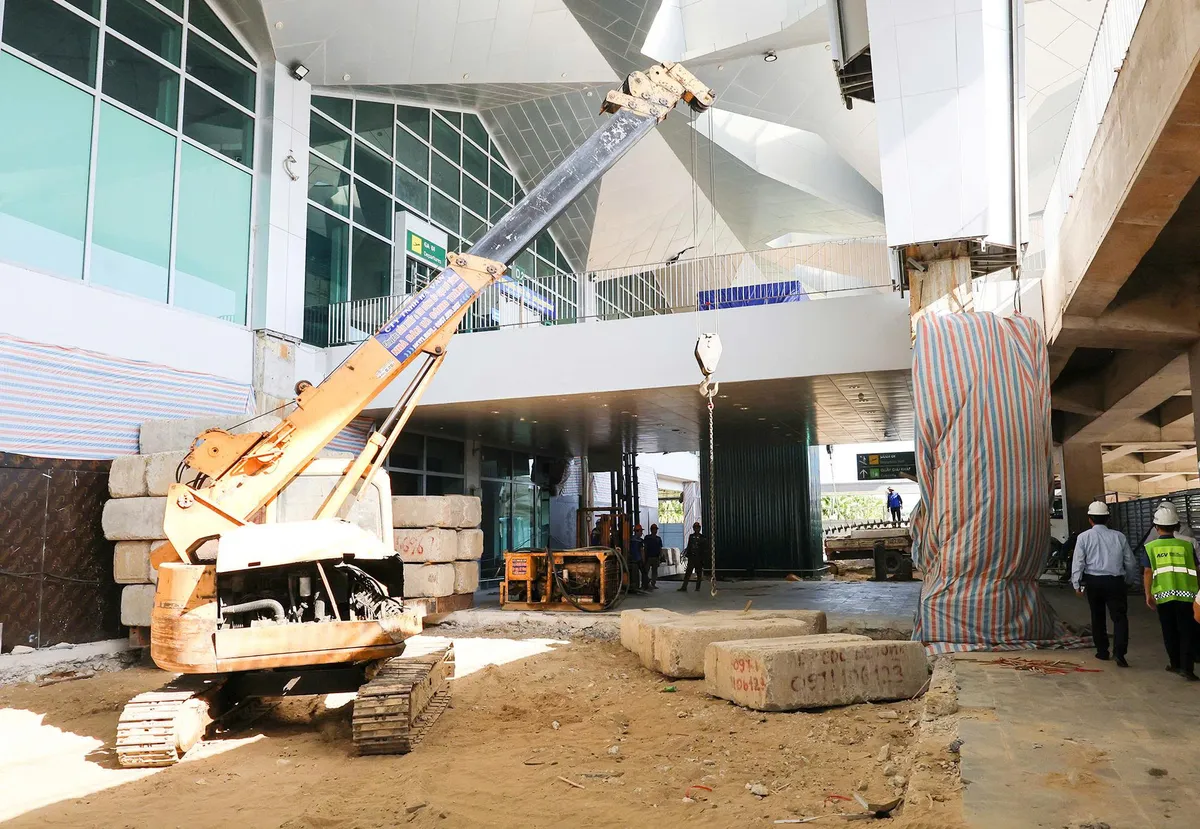 Nghệ An: Đẩy nhanh tiến độ các dự án tại Cảng hàng không quốc tế Vinh - Ảnh 2.