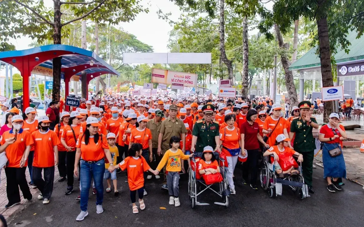 Chương trình đi bộ đồng hành Vì nạn nhân chất độc da cam là hoạt động thường niên do Hội Nạn nhân chất độc da cam/dioxin TP Hồ Chí Minh tổ chức.