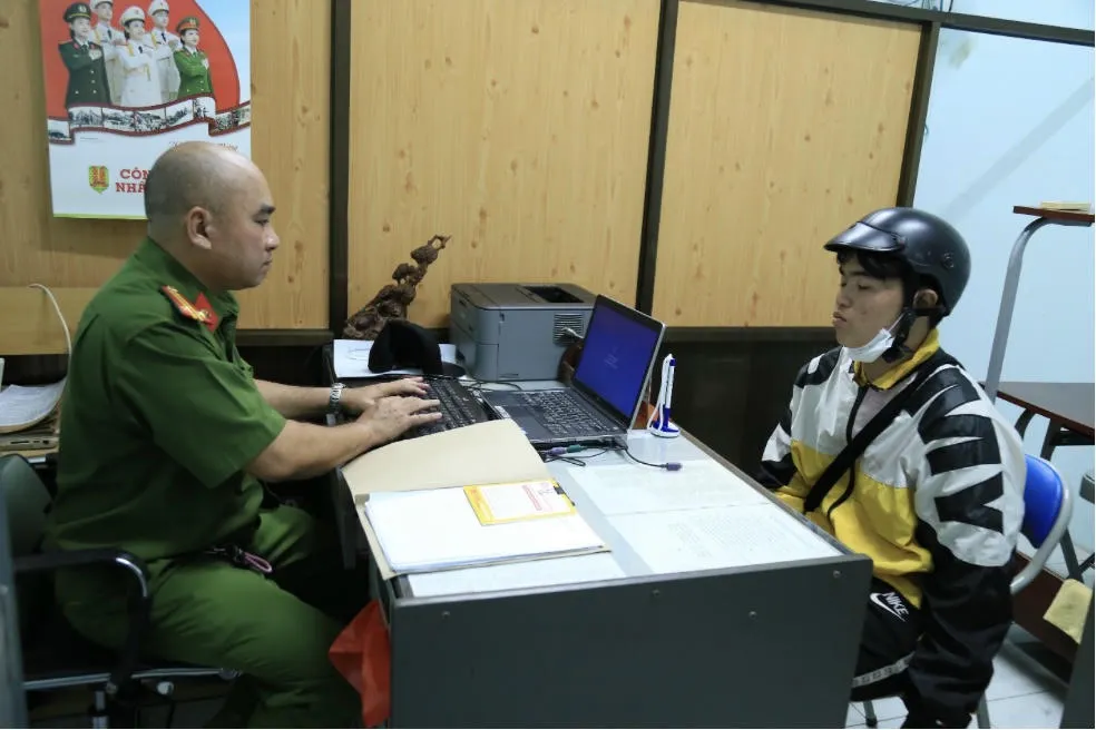 Truy bắt đối tượng gây ra 3 vụ cướp trong đêm ở Đồng Nai - Ảnh 1.