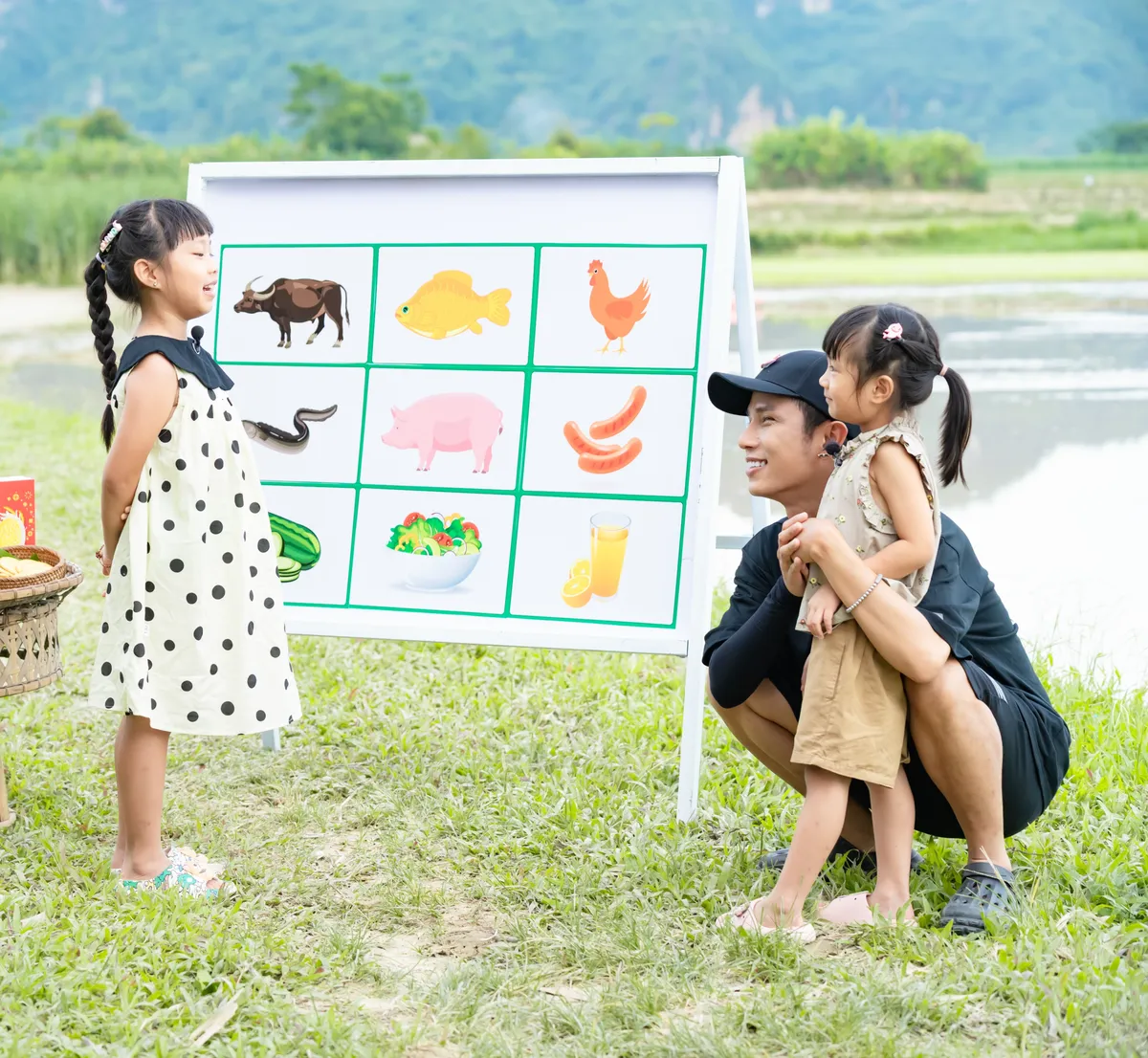 Bố ơi, mình đi đâu thế - Tập 12: Picnic ruộng đồng 'cực chill', Neko Lê và con gái phối hợp giành chiến thắng- Ảnh 2.