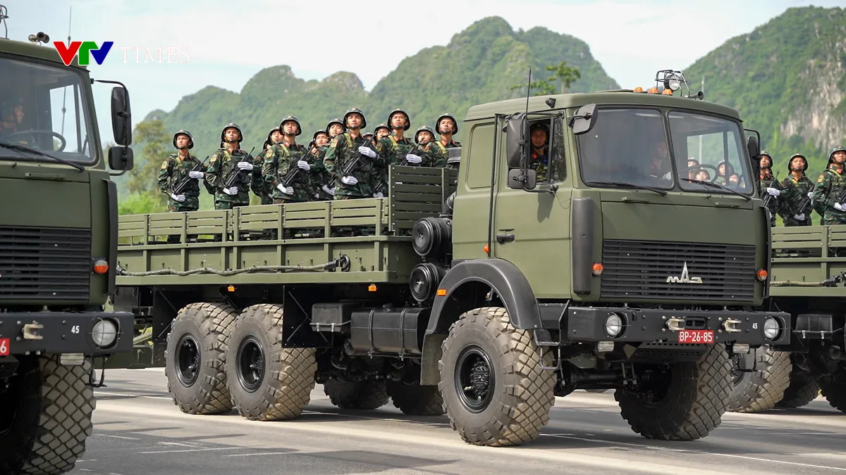 Hiện đại, khí thế và kỷ luật tại buổi tổng hợp luyện diễu binh, diễu hành lần 2 - Ảnh 3.