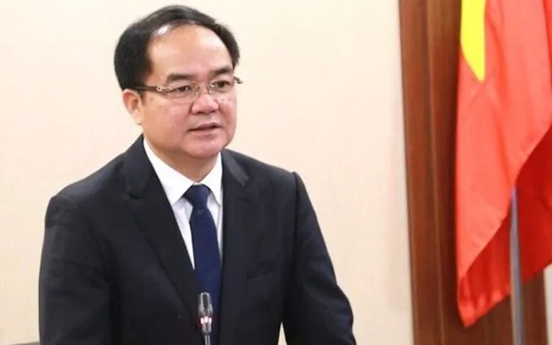Ông Vũ Chiến Thắng - Thứ trưởng Bộ Nội vụ. Ông Vũ Chiến Thắng - Thứ trưởng Bộ Nội vụ.