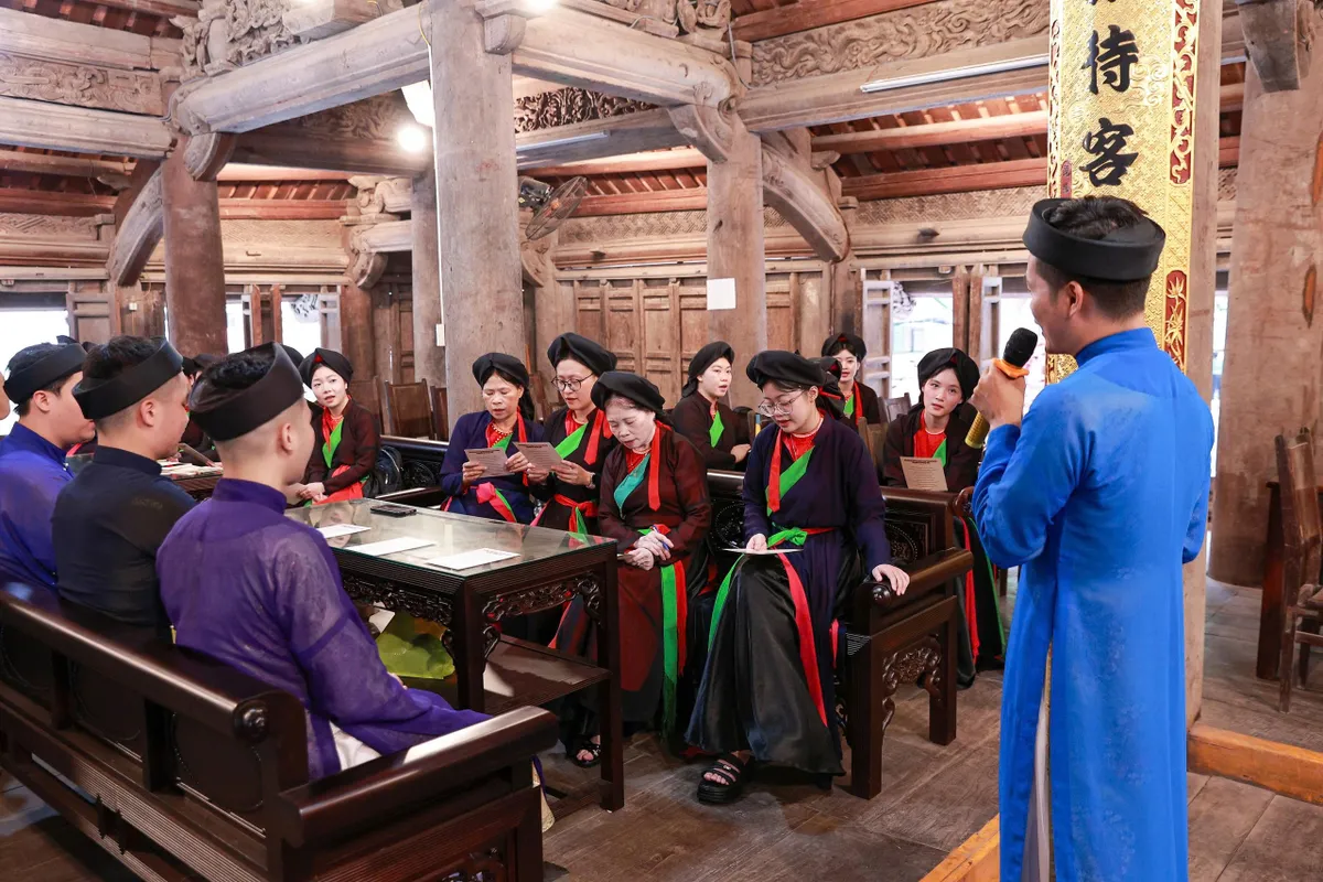 Giữ gìn tiếng vọng Quan họ trong giới trẻ - Ảnh 1.