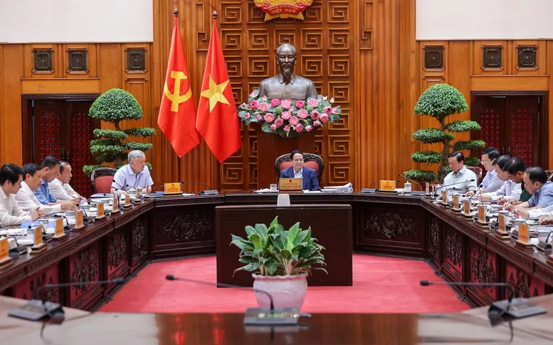 Thủ tướng: Tổ chức Triển lãm 80 năm thực sự là 'ngày hội non sông' - Ảnh 1.