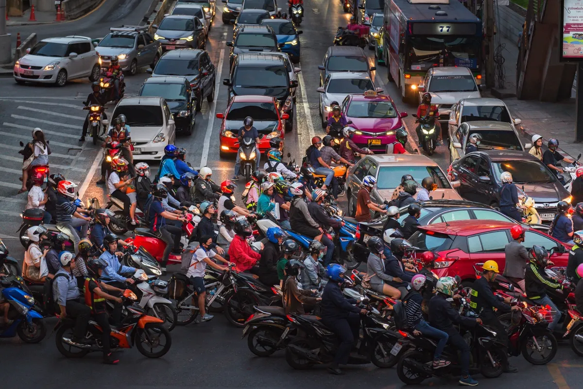 Chuyển đổi phương tiện xanh: Lựa chọn thông minh cho người tiên phong - Ảnh 1.